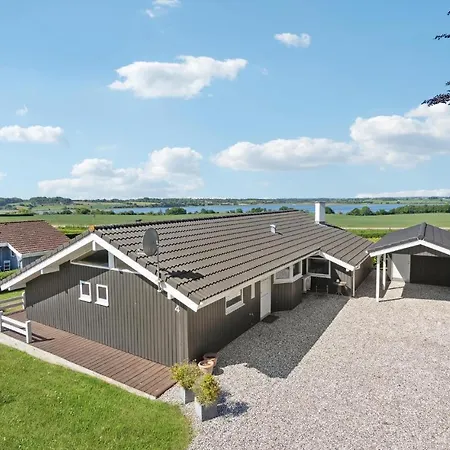 度假居 4 Bedroom Cozy In Hejls